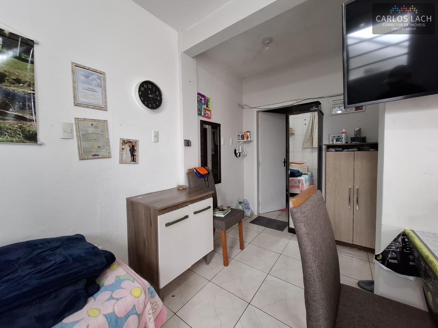 Casa à venda com 5 quartos, 144m² - Foto 10