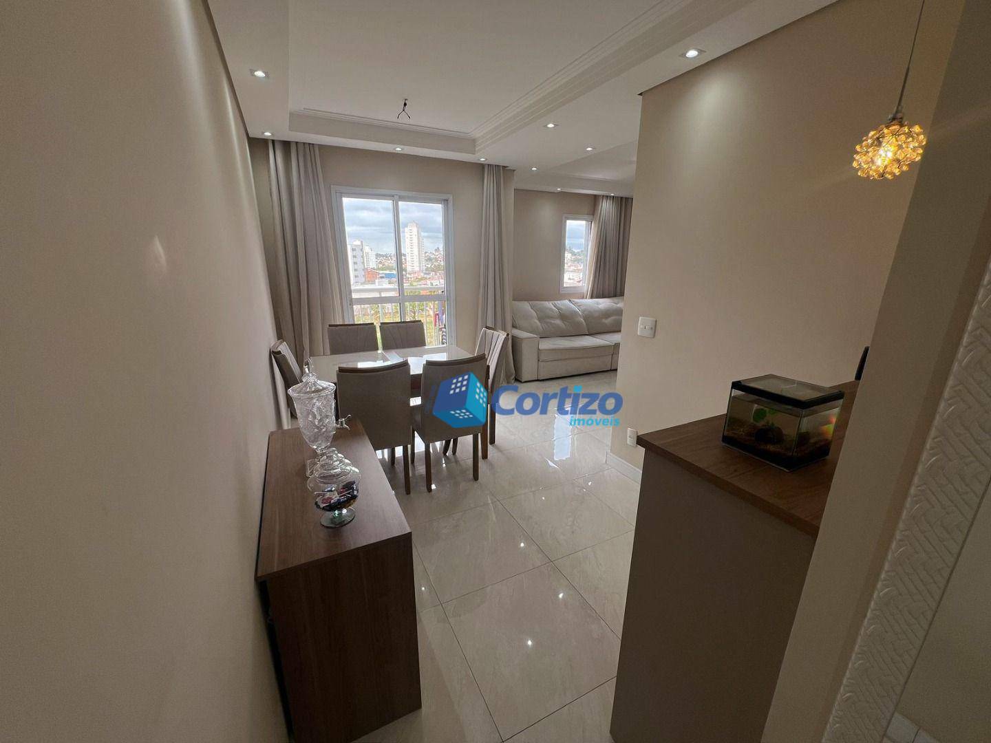 Apartamento à venda com 2 quartos, 61m² - Foto 5