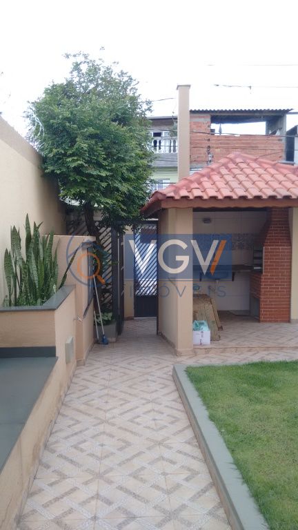 Apartamento à venda com 2 quartos, 40m² - Foto 15