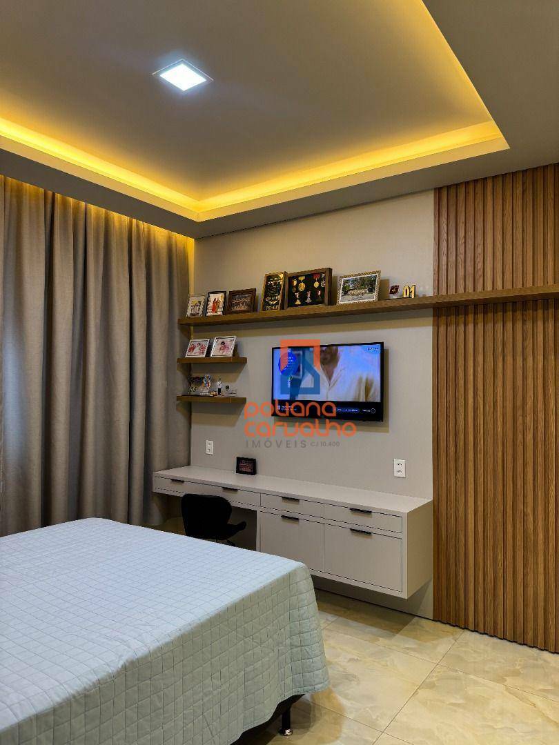 Casa à venda com 3 quartos, 182m² - Foto 4