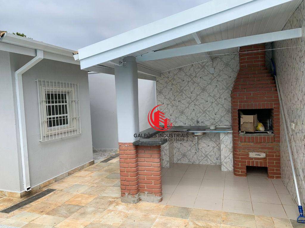 Casa para alugar com 3 quartos, 178m² - Foto 12