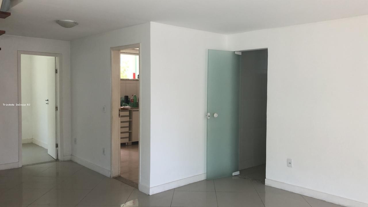 Casa de Condomínio à venda com 3 quartos, 153m² - Foto 4