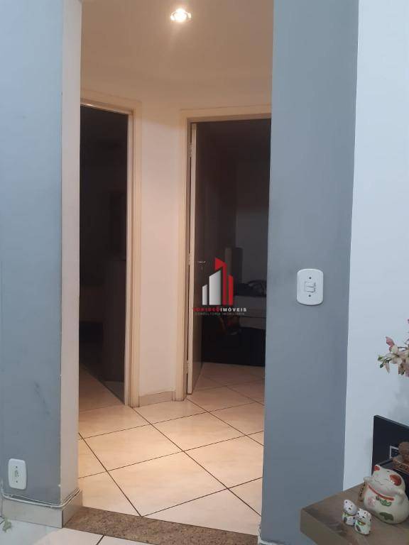 Apartamento à venda com 2 quartos, 52m² - Foto 6
