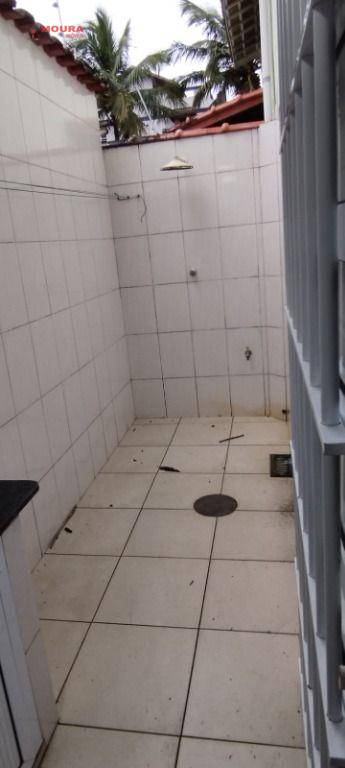 Sobrado à venda com 2 quartos, 81m² - Foto 12