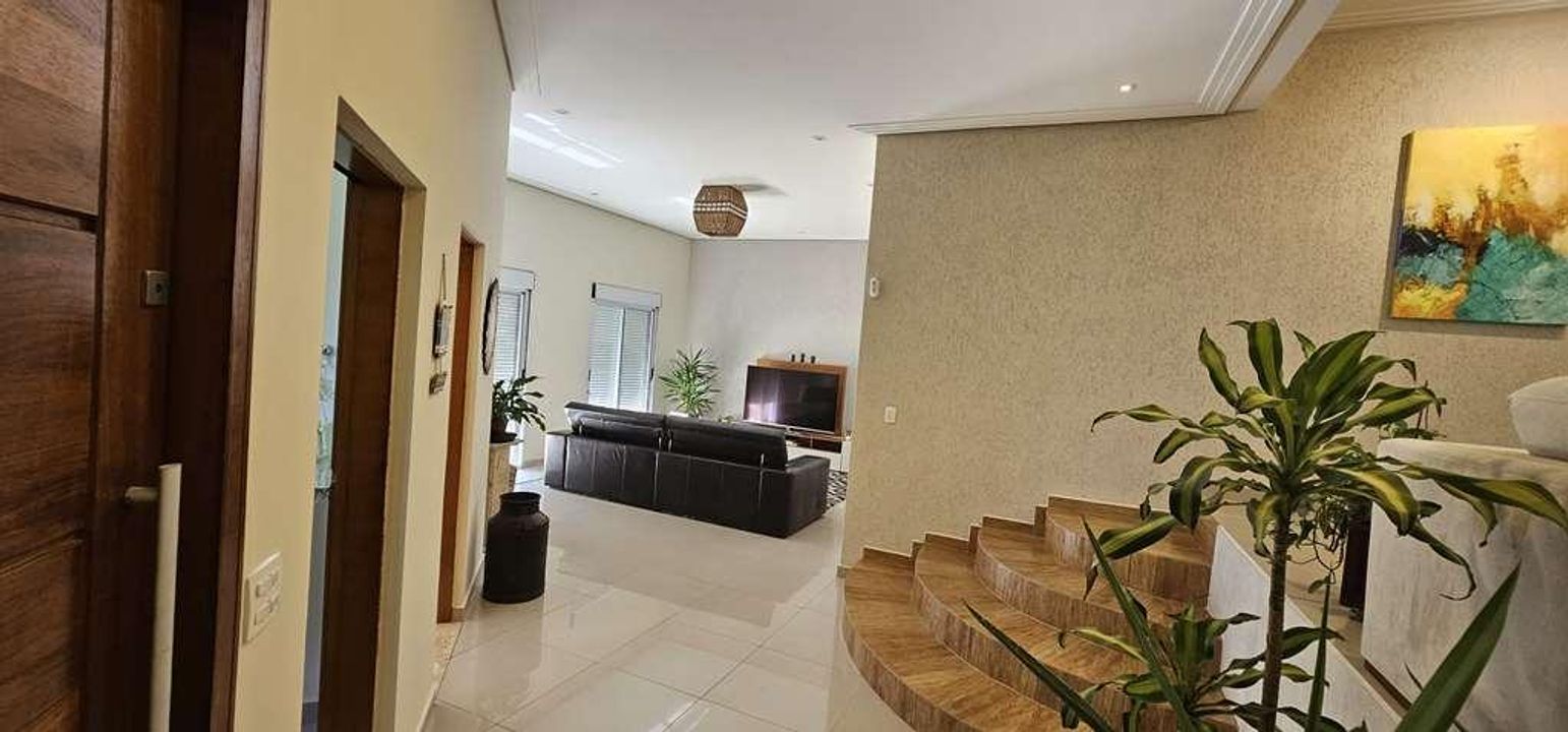 Casa à venda com 3 quartos, 1000m² - Foto 25