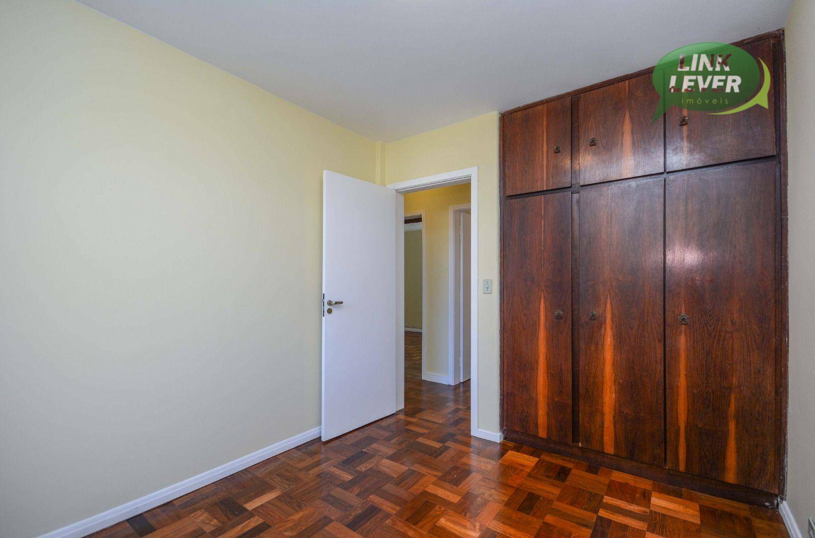 Apartamento para alugar com 3 quartos, 114m² - Foto 31