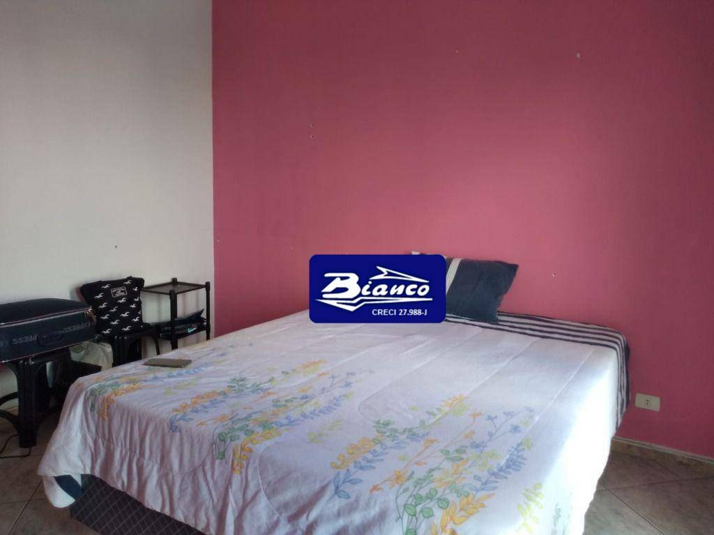Sobrado à venda com 7 quartos, 120m² - Foto 15