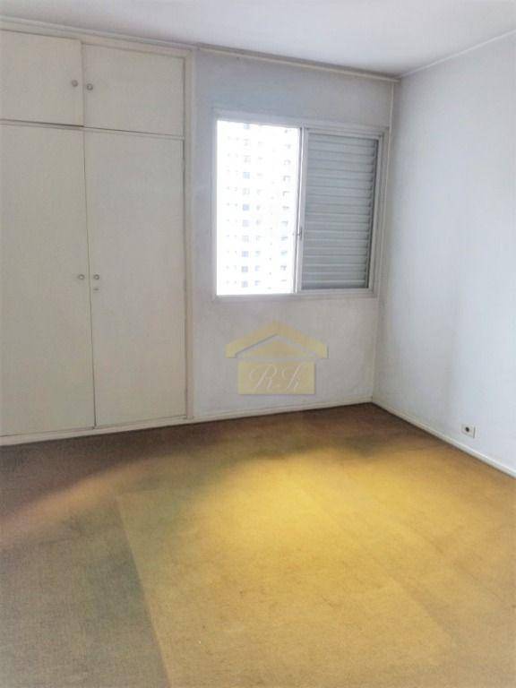 Apartamento à venda com 2 quartos, 82m² - Foto 12