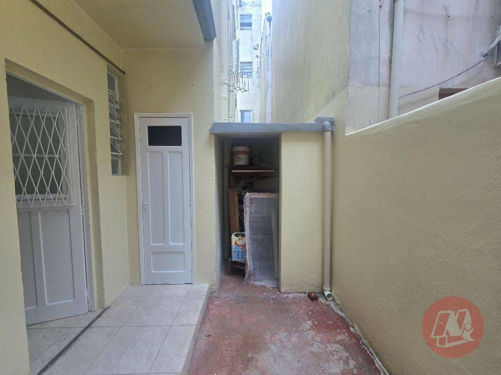 Apartamento para alugar com 1 quarto, 60m² - Foto 17
