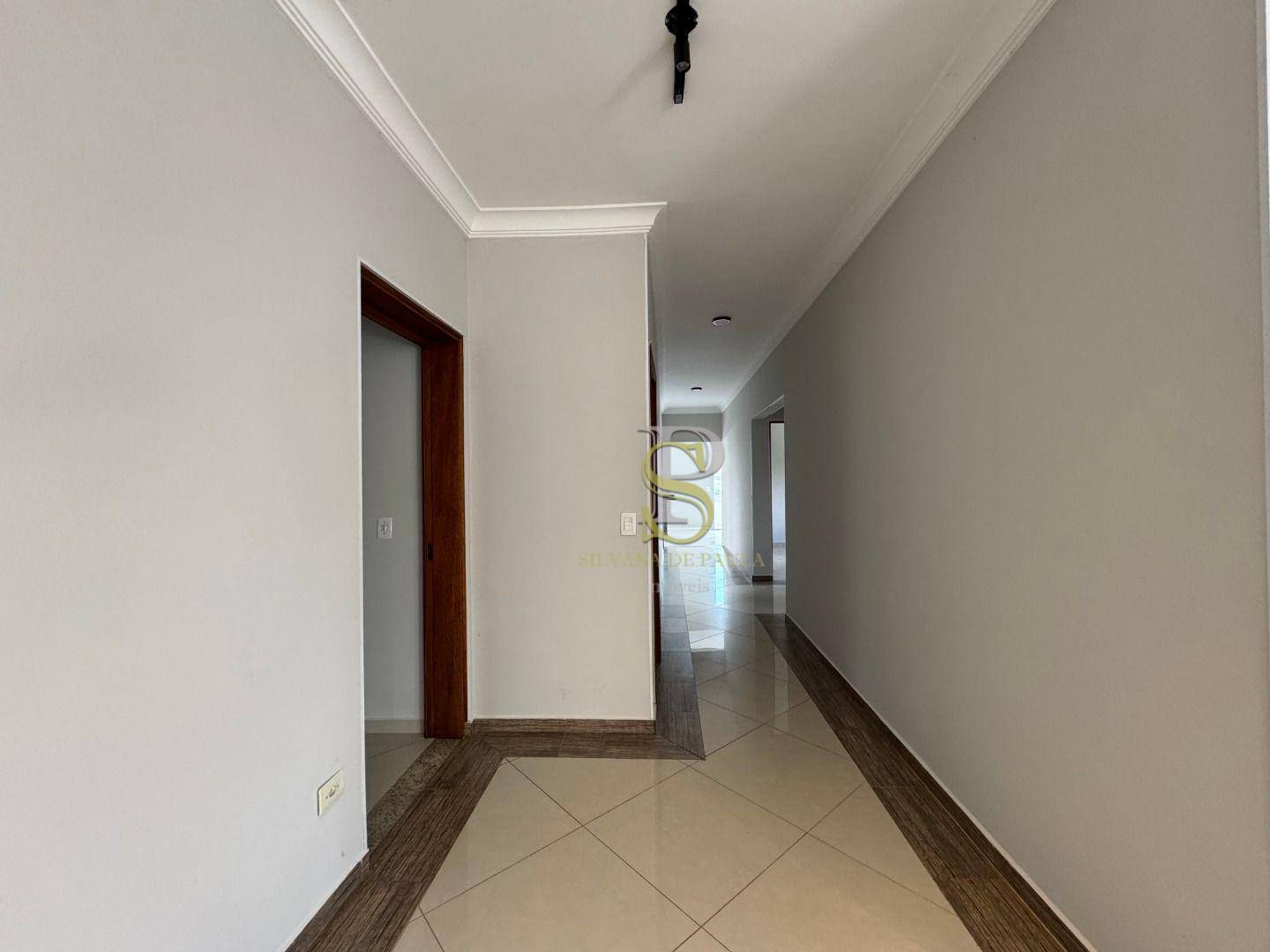 Chácara à venda com 4 quartos, 360m² - Foto 9