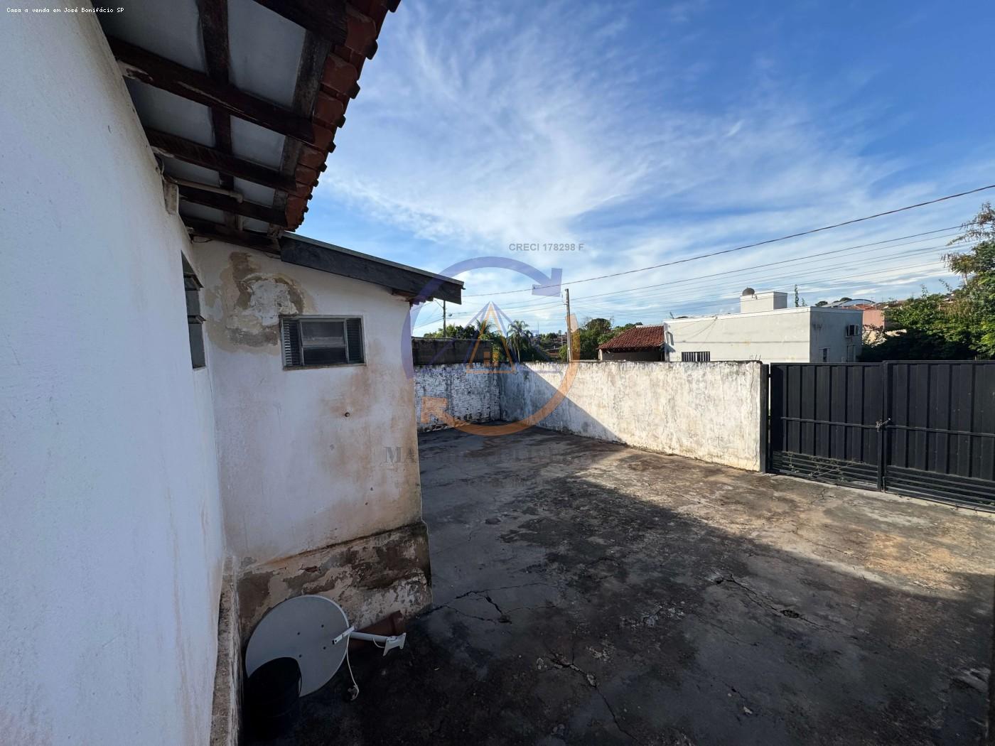 Casa à venda com 2 quartos, 247m² - Foto 17