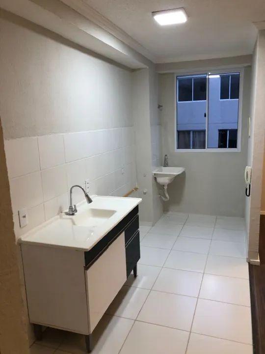 Apartamento à venda com 2 quartos, 42m² - Foto 3