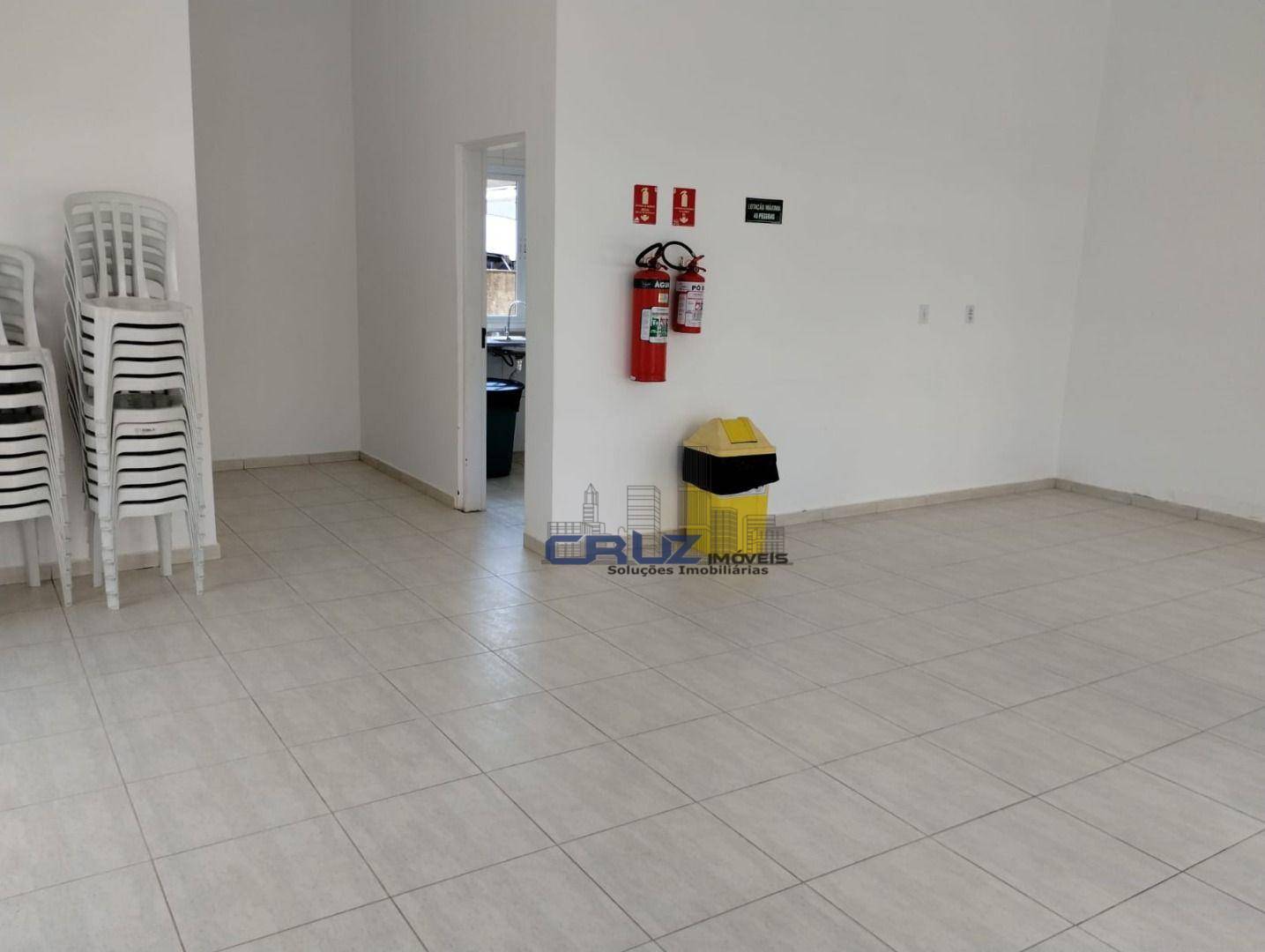 Apartamento para alugar com 2 quartos, 47m² - Foto 13