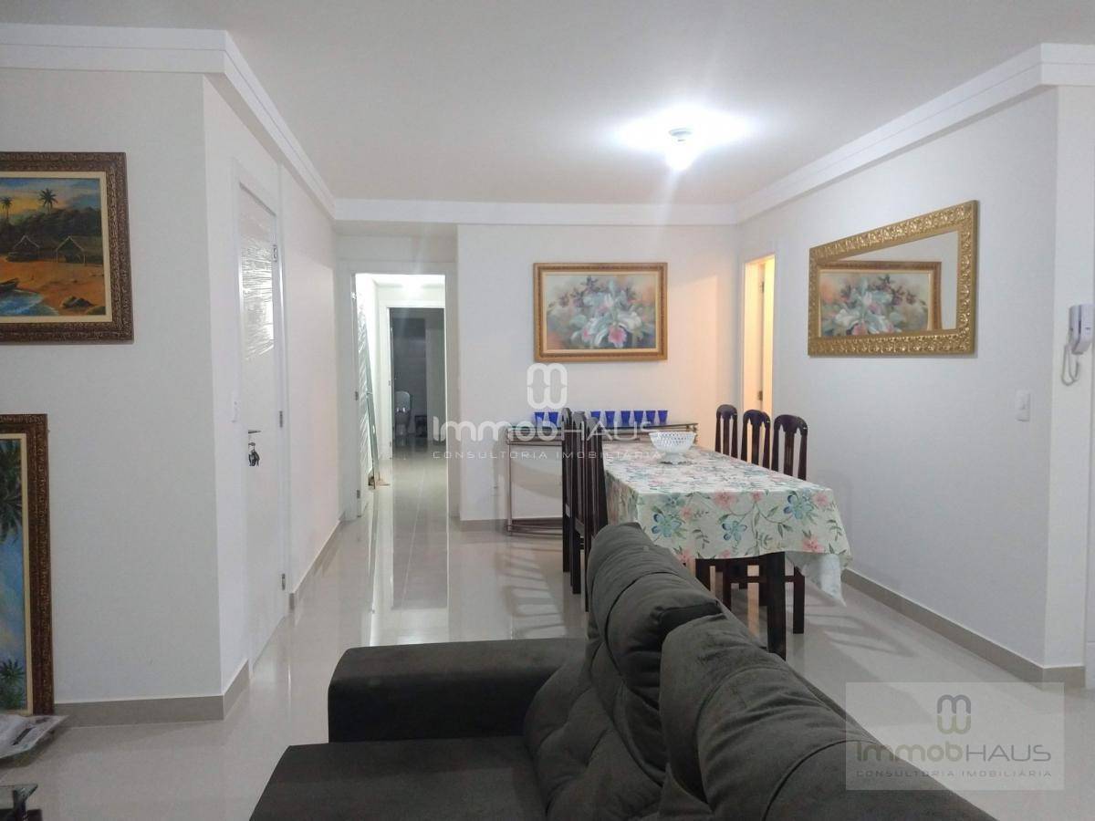 Apartamento à venda com 3 quartos, 106m² - Foto 3