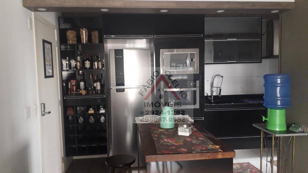 Apartamento à venda com 2 quartos, 68m² - Foto 6