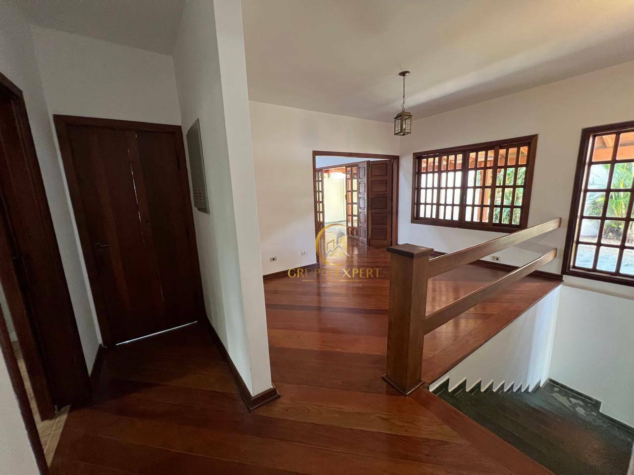 Casa de Condomínio à venda e aluguel com 3 quartos, 300m² - Foto 7