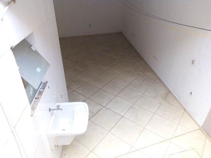 Sobrado à venda com 5 quartos, 320m² - Foto 21