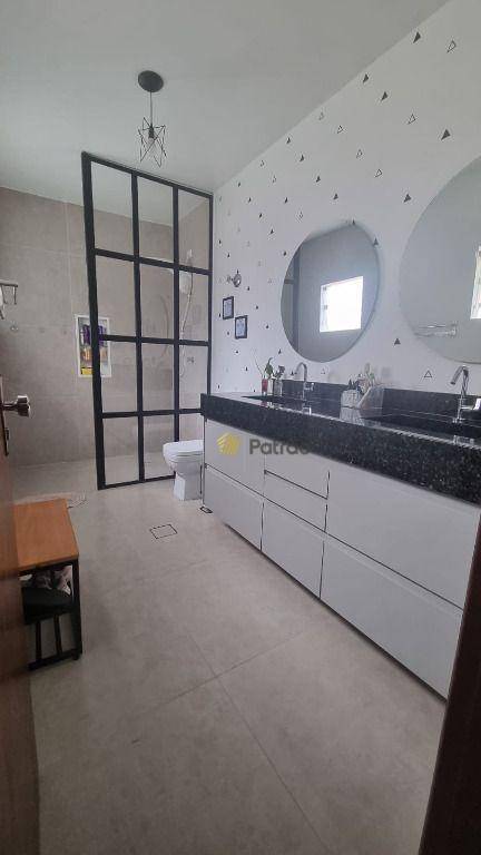 Sobrado à venda com 3 quartos, 202m² - Foto 16