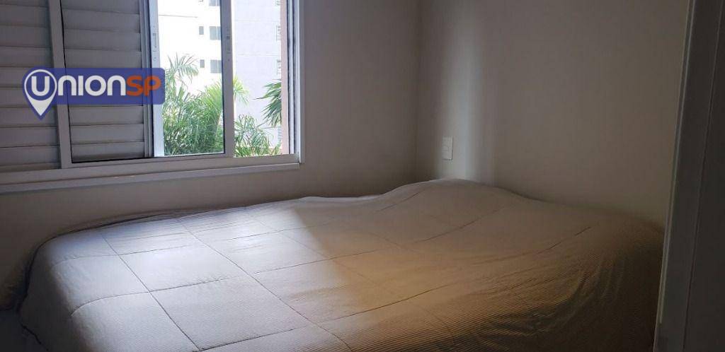 Apartamento à venda com 3 quartos, 73m² - Foto 2