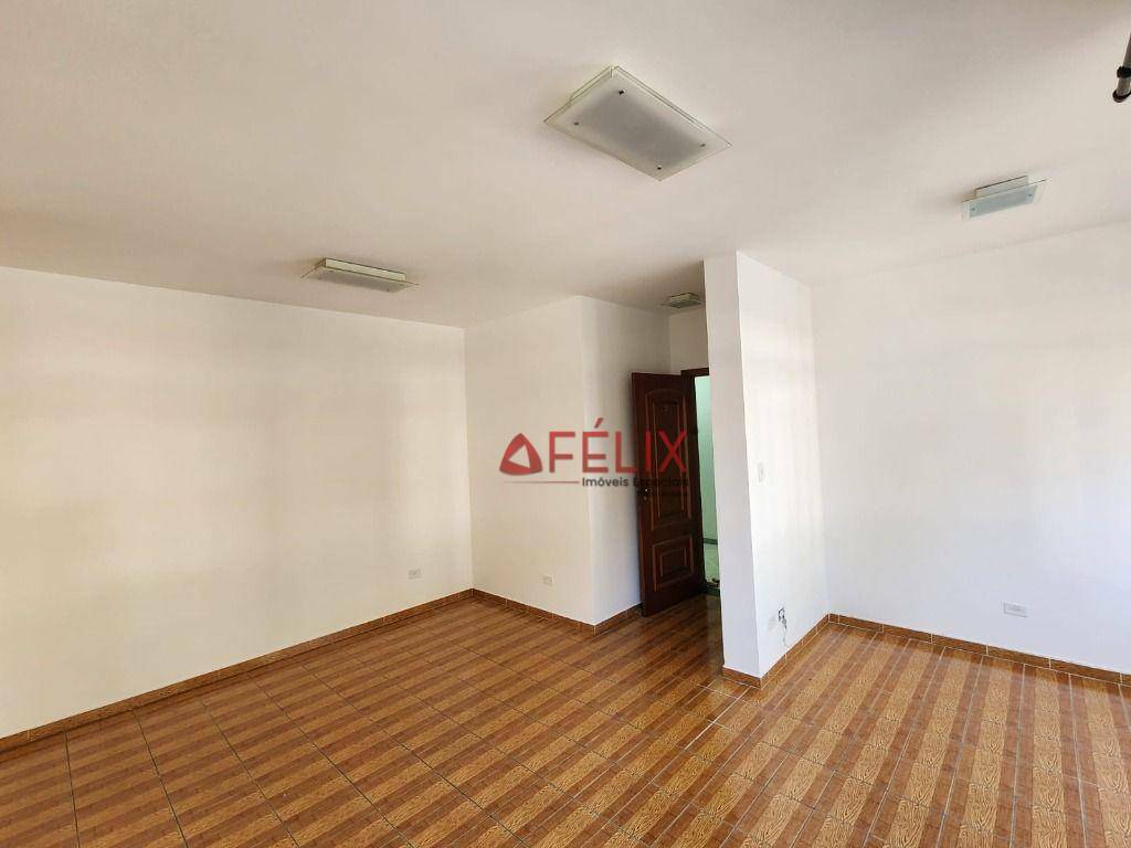 Apartamento à venda com 3 quartos, 111m² - Foto 2