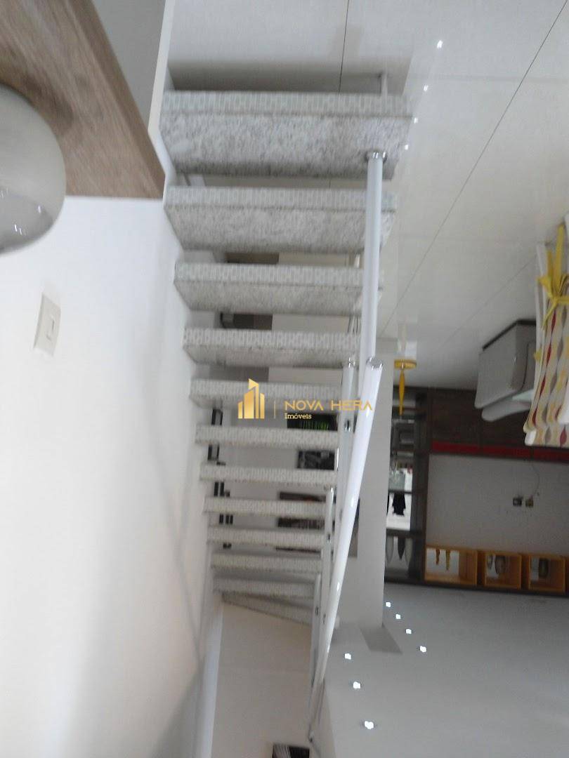 Cobertura para alugar com 3 quartos, 130m² - Foto 12