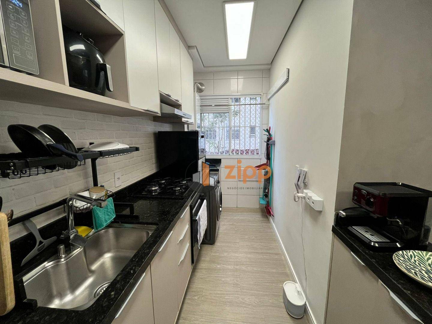 Apartamento à venda com 2 quartos, 42m² - Foto 26