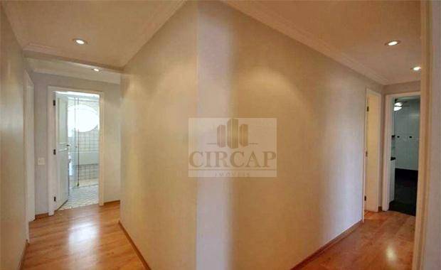 Apartamento à venda com 3 quartos, 186m² - Foto 11