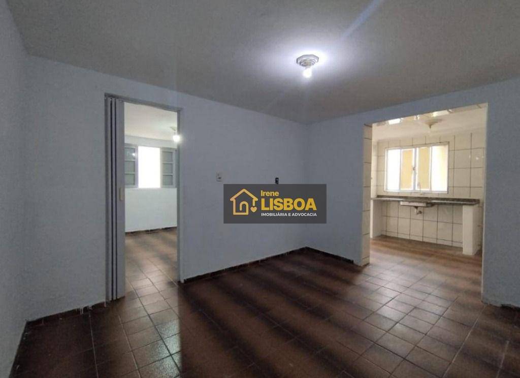 Casa à venda com 6 quartos, 250m² - Foto 36