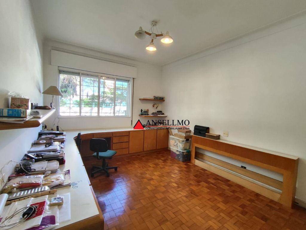 Casa para alugar com 3 quartos, 350m² - Foto 22