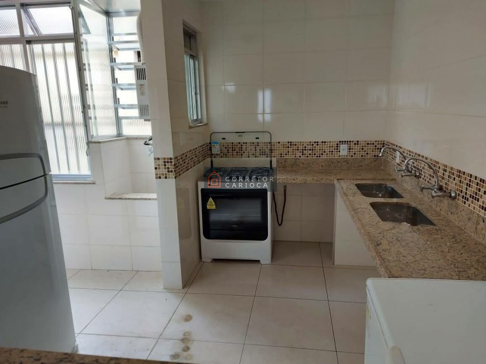 Apartamento à venda com 3 quartos, 122m² - Foto 19