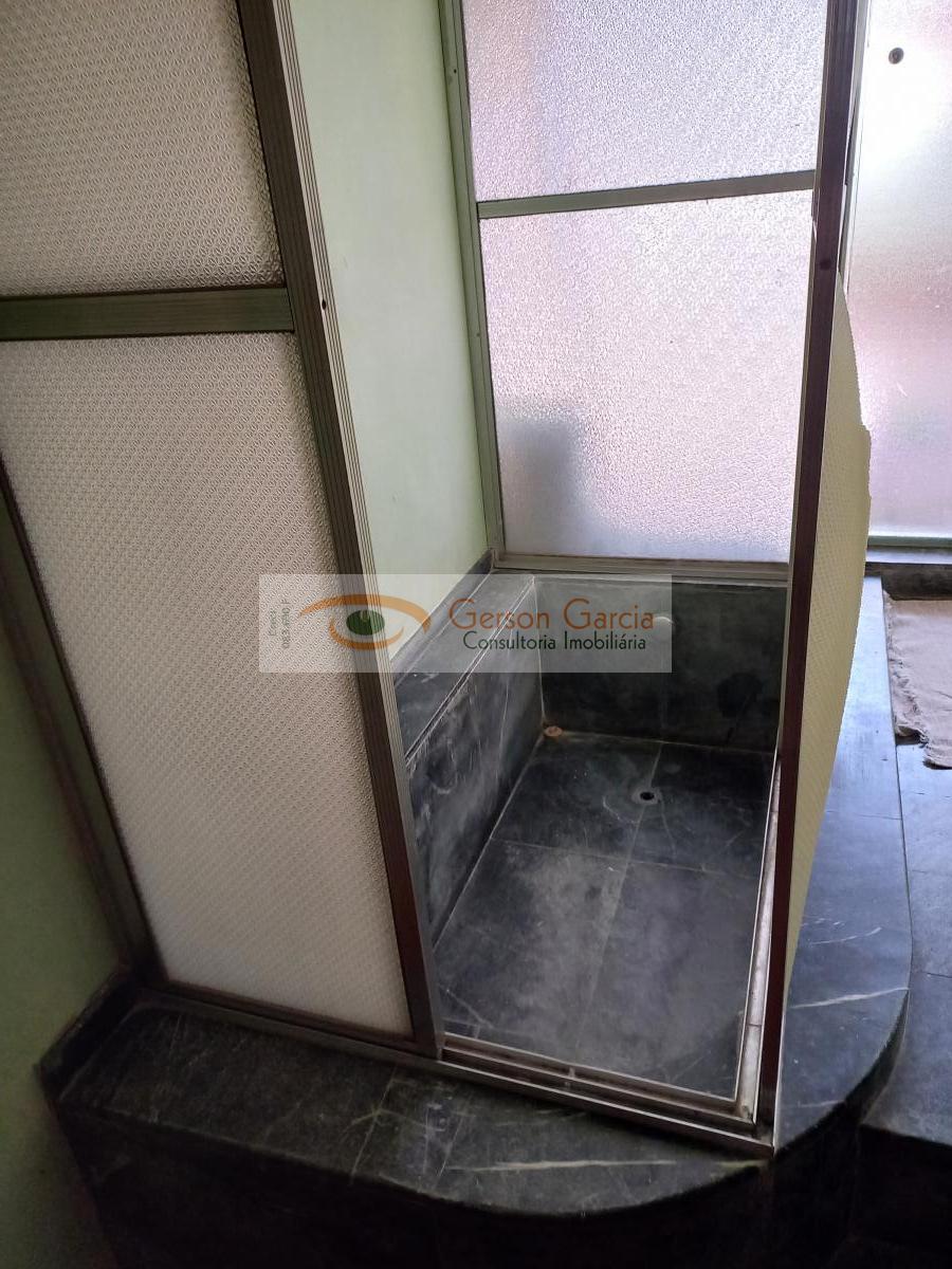 Casa de Condomínio à venda com 3 quartos, 390m² - Foto 28