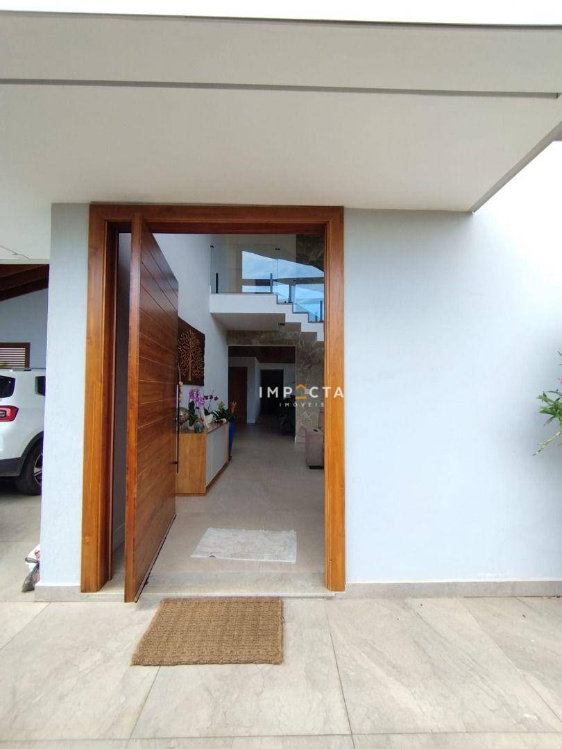 Casa à venda com 3 quartos, 461m² - Foto 6