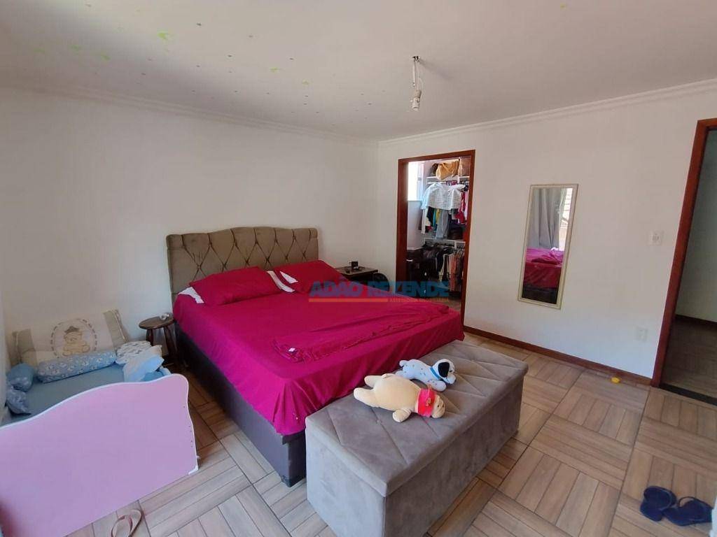 Casa à venda com 4 quartos, 221m² - Foto 54