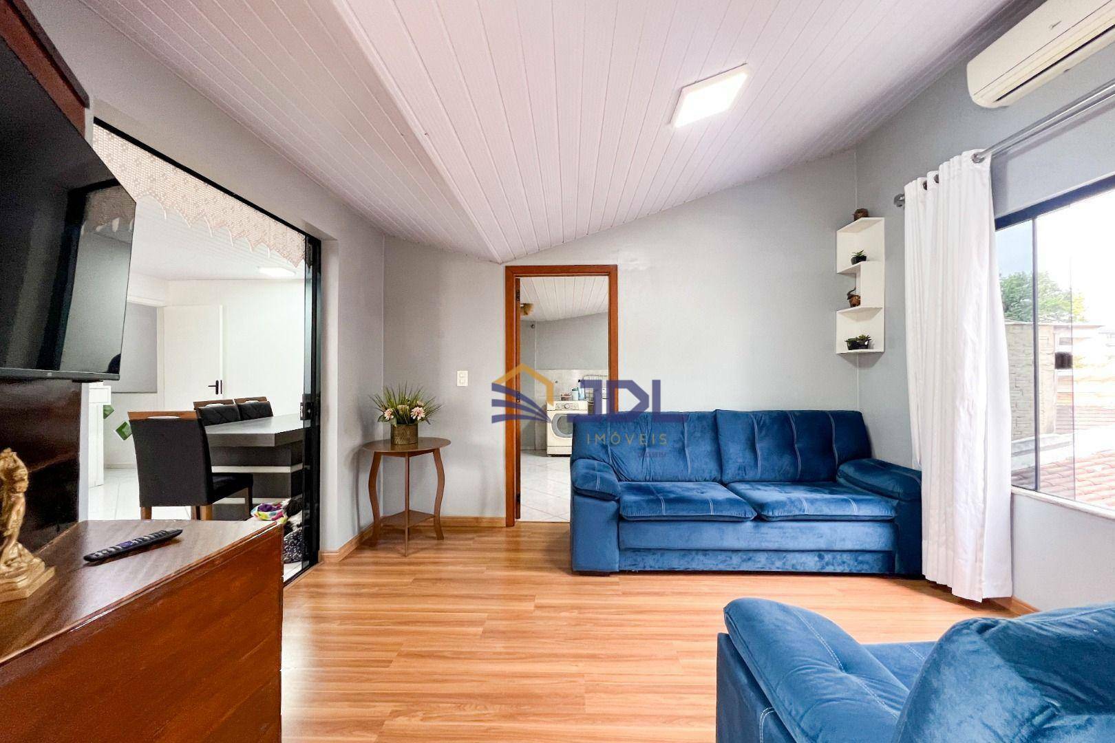 Casa à venda com 3 quartos, 200m² - Foto 7