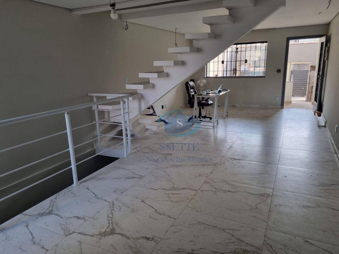 Casa à venda com 4 quartos, 239M2 - Foto 25