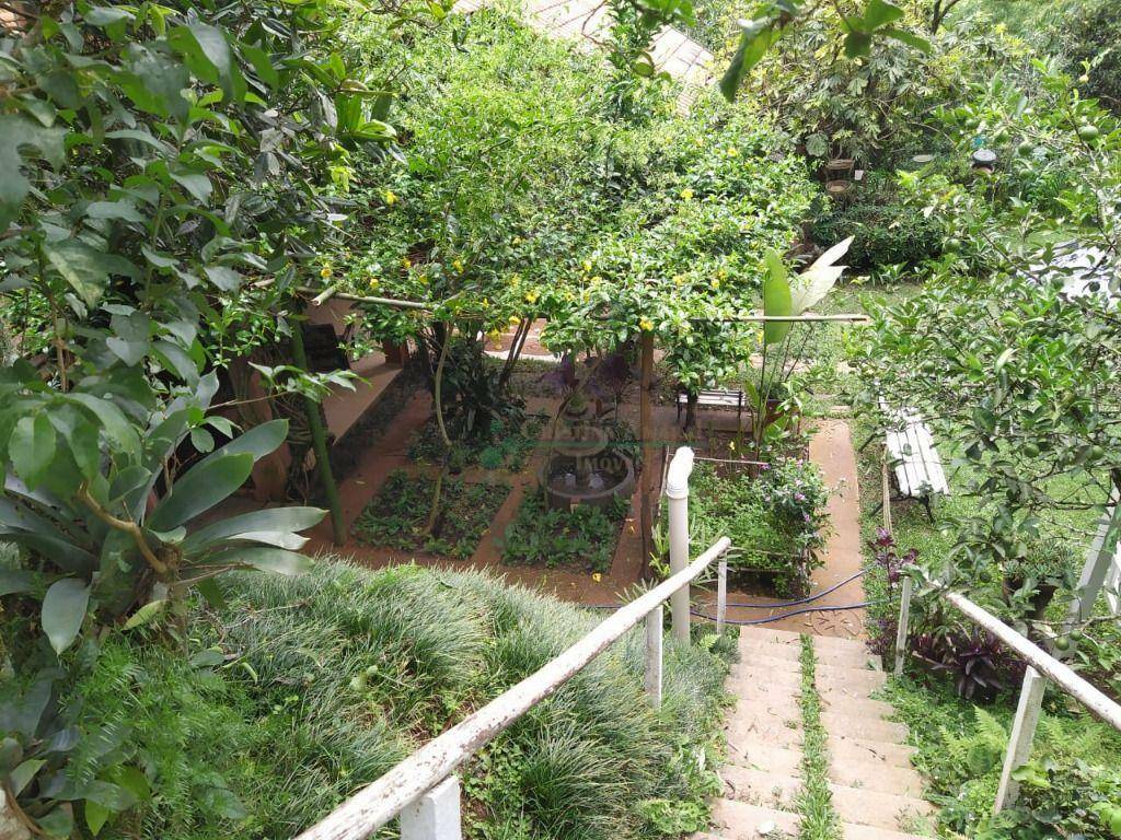 Chácara à venda com 4 quartos, 400m² - Foto 15