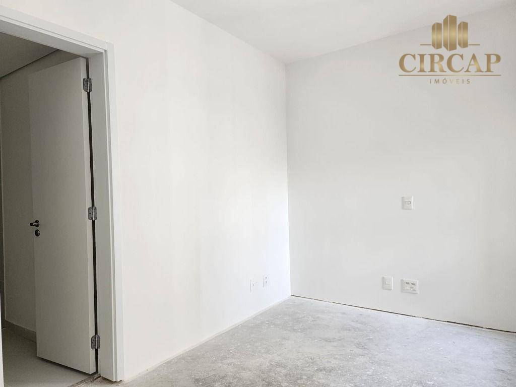 Apartamento à venda com 4 quartos, 150m² - Foto 14