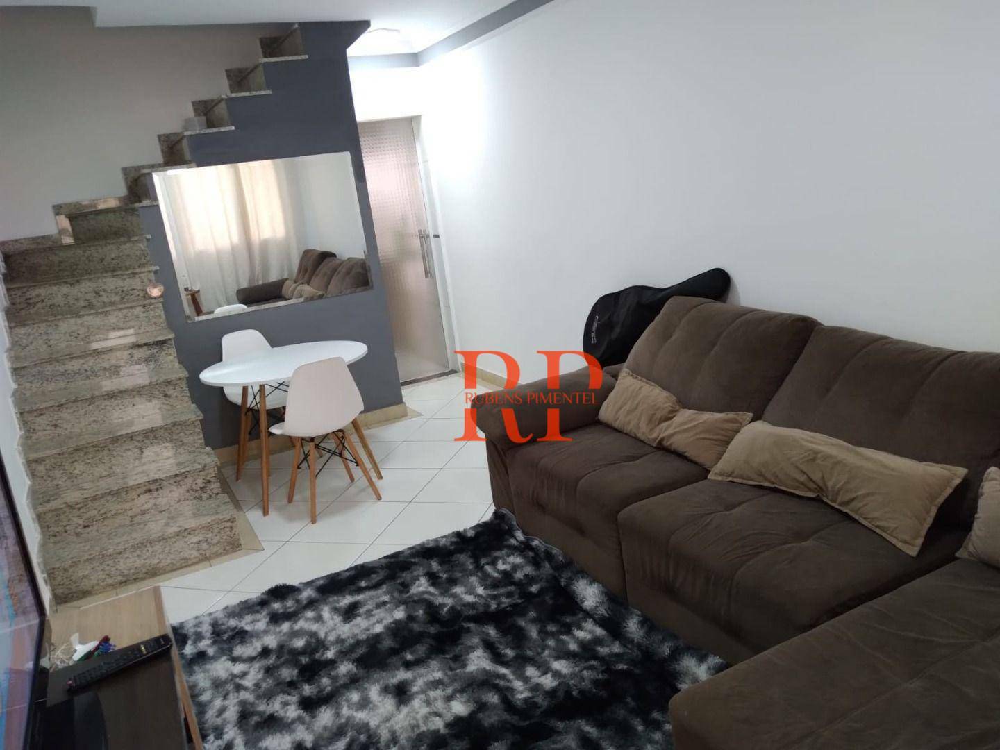 Casa à venda com 2 quartos, 70m² - Foto 11