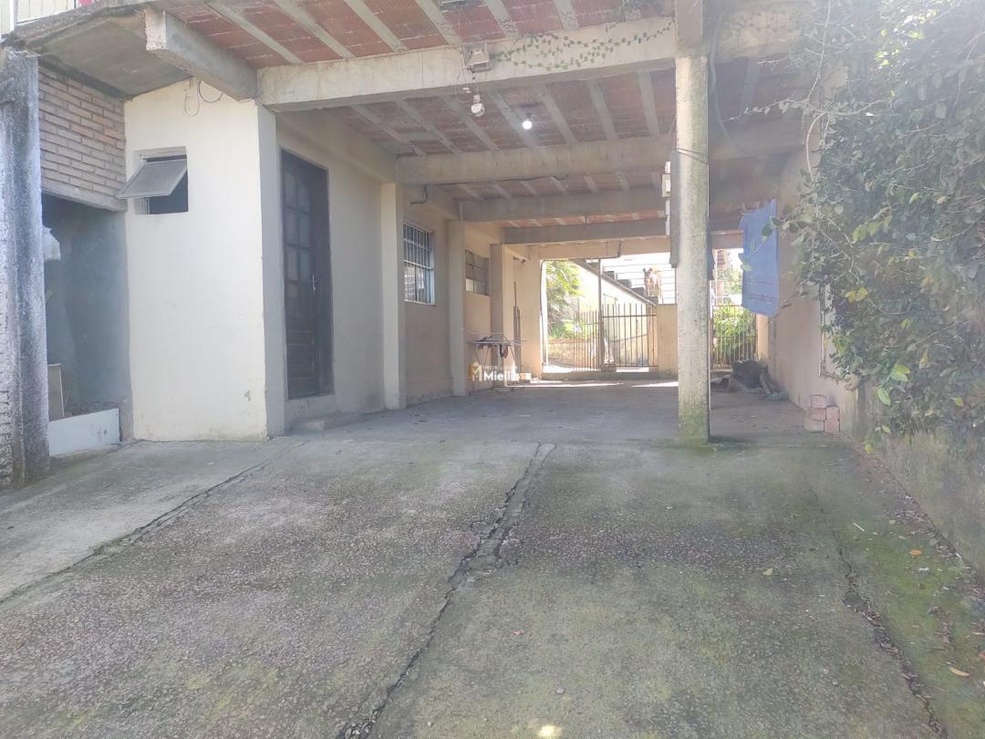 Casa à venda com 4 quartos, 300m² - Foto 7