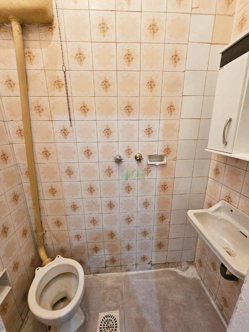 Apartamento à venda com 2 quartos, 60m² - Foto 13