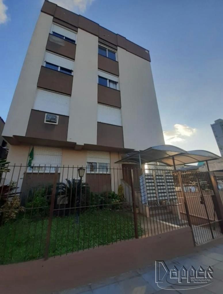 Apartamento à venda com 3 quartos, 180m² - Foto 1