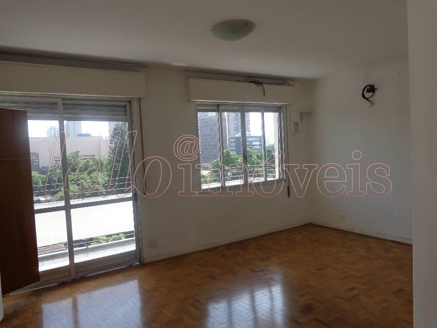 Apartamento à venda com 3 quartos, 127m² - Foto 11