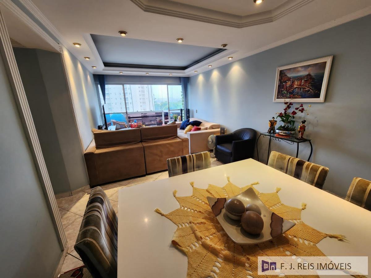 Apartamento à venda com 3 quartos, 115m² - Foto 4