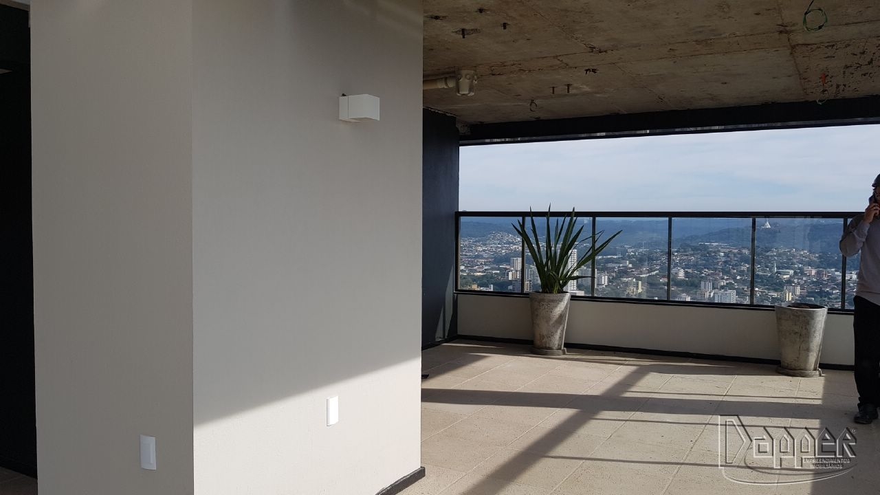 Apartamento à venda com 3 quartos, 166m² - Foto 8