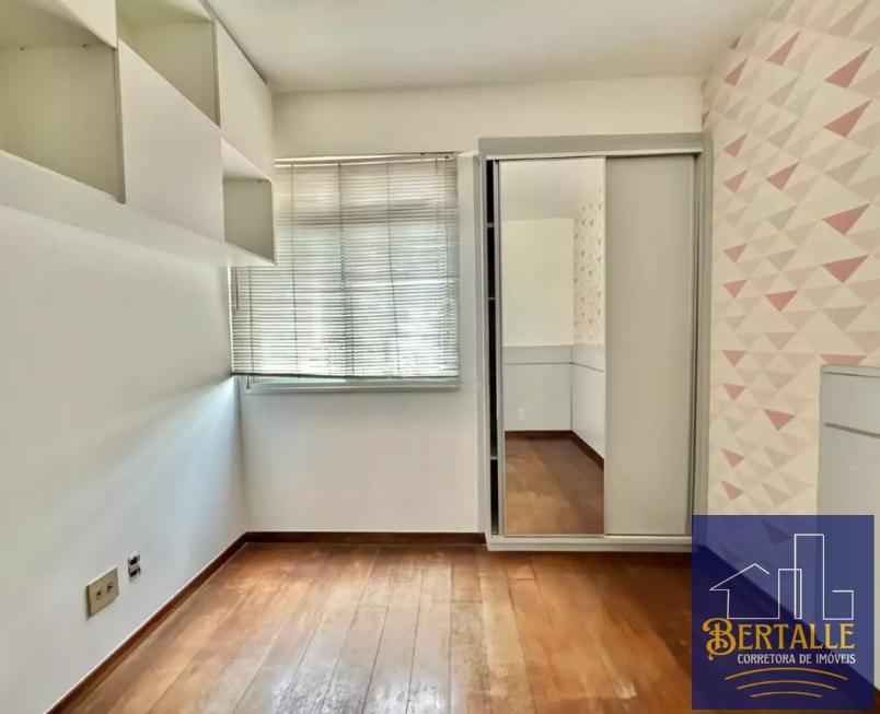 Apartamento à venda com 3 quartos, 80m² - Foto 12