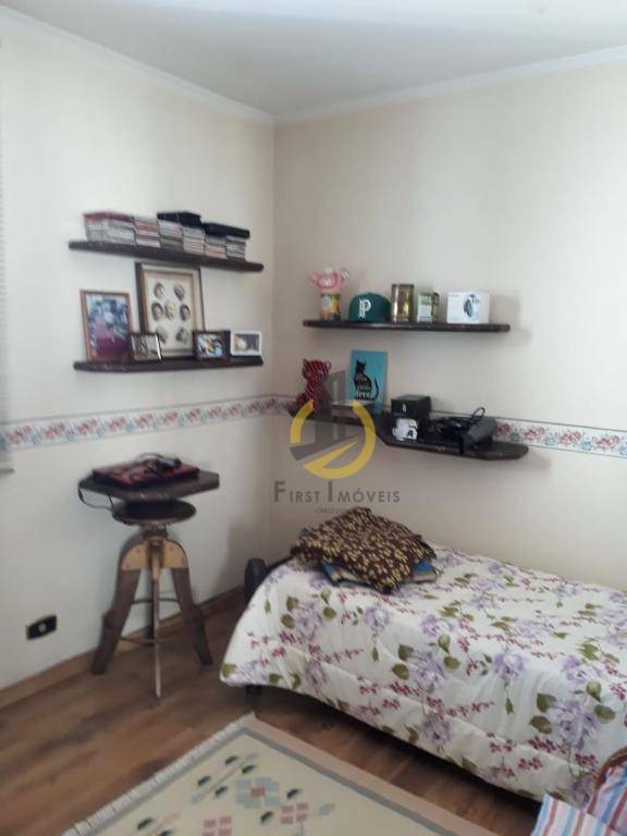 Apartamento à venda com 3 quartos, 135m² - Foto 8