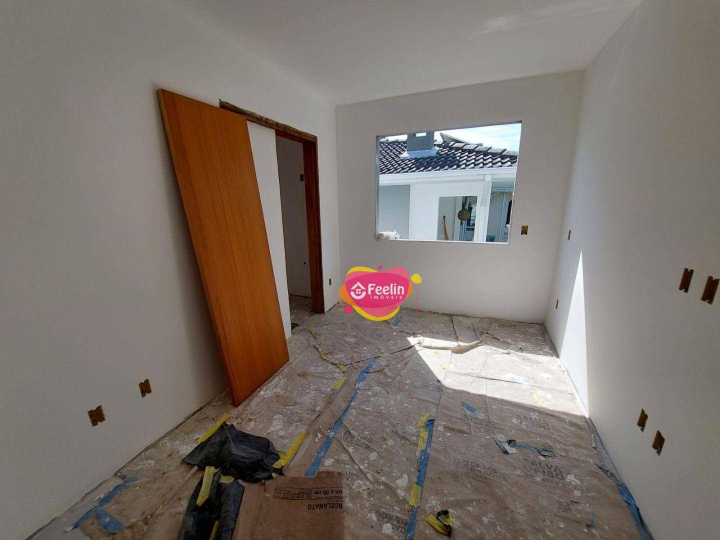 Casa à venda com 3 quartos, 140m² - Foto 13