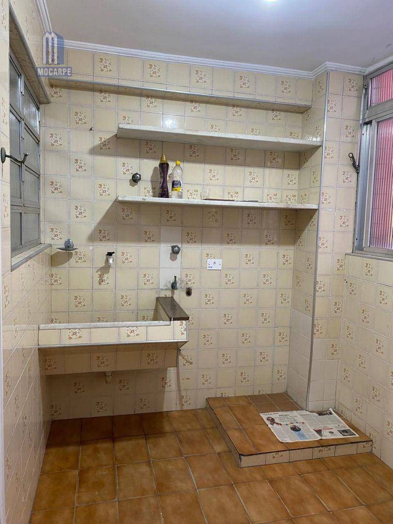 Apartamento para alugar com 2 quartos, 100m² - Foto 14