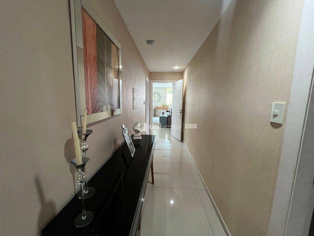 Casa à venda com 4 quartos, 500m² - Foto 11