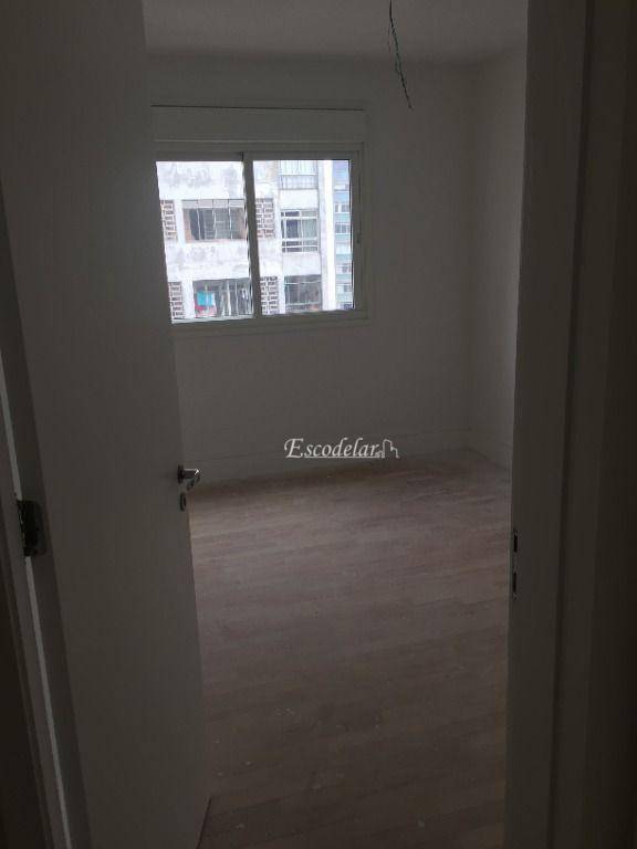 Apartamento à venda com 4 quartos, 270m² - Foto 14